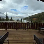Maxi With Sauna And Jacuzzi Дом отдыха *