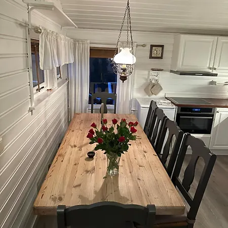 Maxi With Sauna And Jacuzzi * Kovan