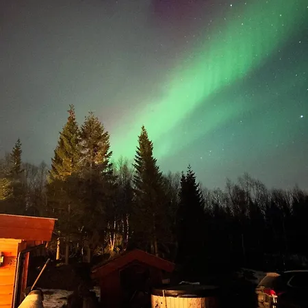 Дом отдыха Maxi With Sauna And Jacuzzi *