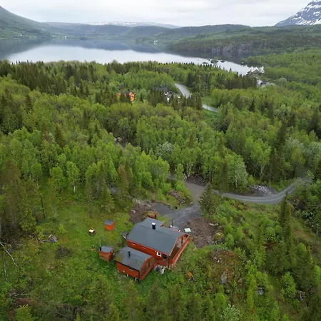 Maxi With Sauna And Jacuzzi Kovan