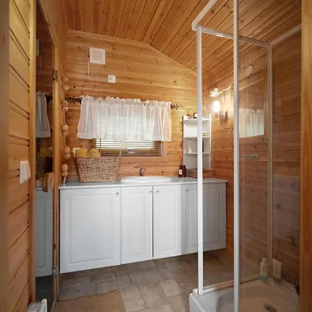 Maxi With Sauna And Jacuzzi Дом отдыха