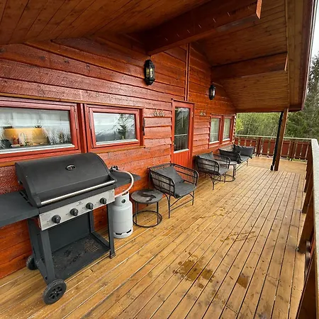 Maxi With Sauna And Jacuzzi