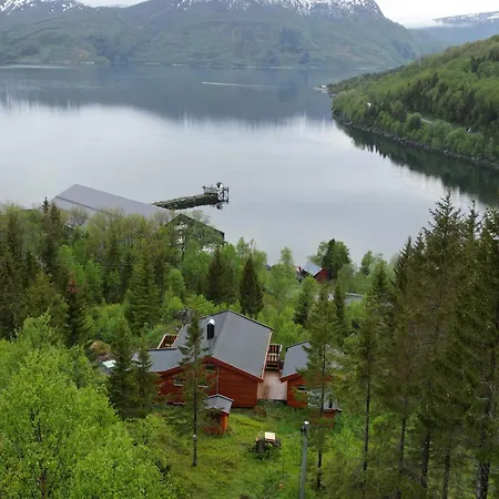 Semesterbostad Maxi With Sauna And Jacuzzi *