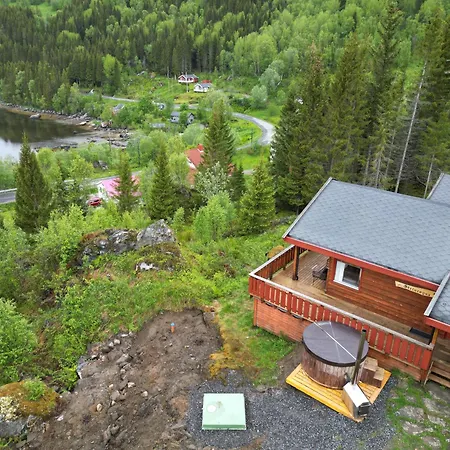 Maxi With Sauna And Jacuzzi Kovan