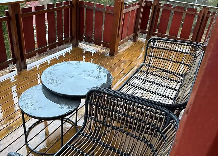 Maxi With Sauna And Jacuzzi Semesterbostad *