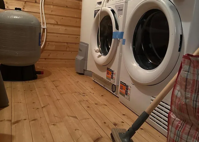 Maxi With Sauna And Jacuzzi Semesterbostad Kovan