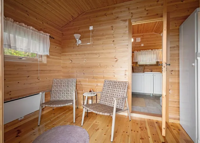 Maxi With Sauna And Jacuzzi Kovan