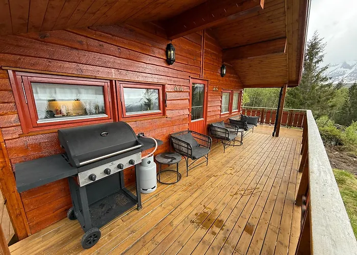 Maxi With Sauna And Jacuzzi